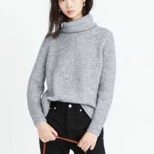 Madewell Donegal Mercer Wool Blend T-Neck In Coziest Yarn Like New Small